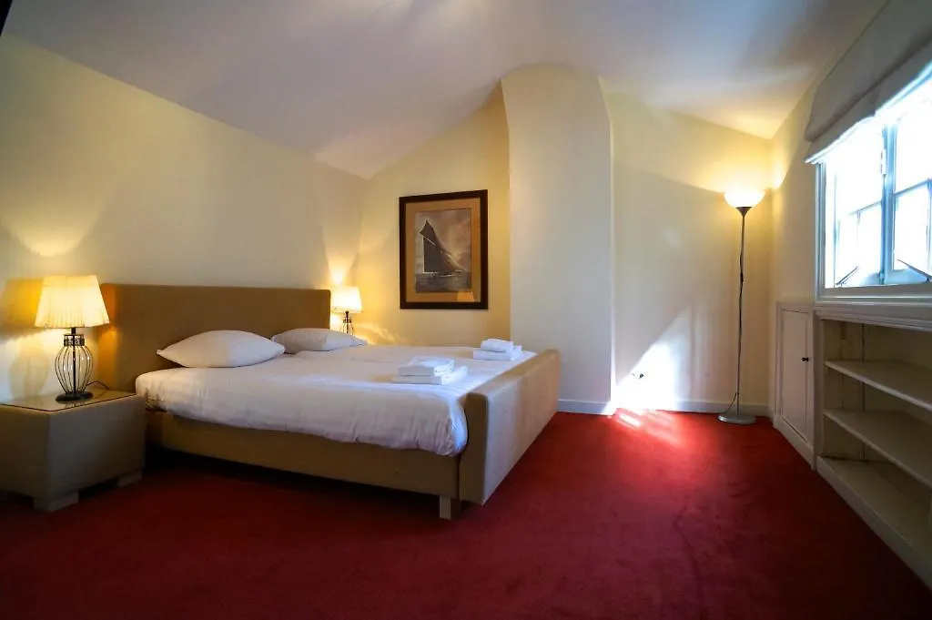 Stayci Serviced Apartments Noordeinde